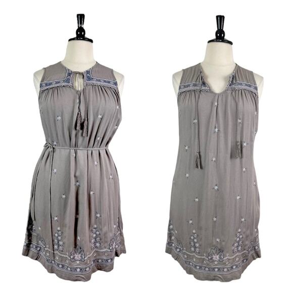 Time and Tru Shift Dress Embroidered Tassel Neck Sleeveless Taupe Women’s XL - Picture 13 of 13